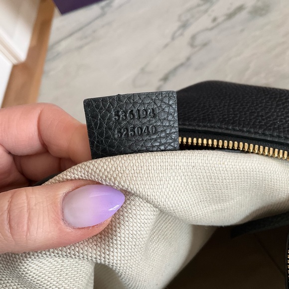 Sold Gorgeous Gucci Soho Tote black - Picture 12 of 16